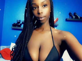 Chat with AliviaBlaze live now!
