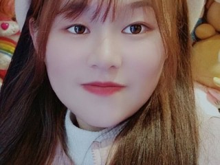 lieen webcam girl as a performer. Gallery photo 2.