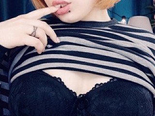 m00n_shine webcam girl as a performer. Gallery photo 3.