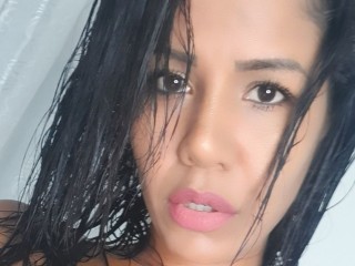 Monikahot1988 webcam girl as a performer. Gallery photo 2.