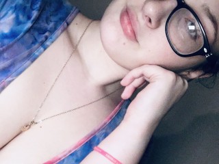 Cheekyspacewanderer420 webcam girl as a performer. Gallery photo 1.