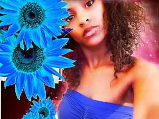 BlcBerryJuice webcam girl as a performer. Gallery photo 2.