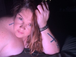CoColicko webcam girl as a performer. Gallery photo 1.
