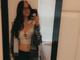 nuggetbabyyy webcam girl as a performer. Gallery photo 1.