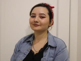 RozaliaLevi webcam girl as a performer. Gallery photo 2.