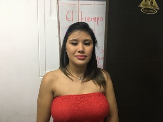 wendymonroe webcam girl as a performer. Gallery photo 1.