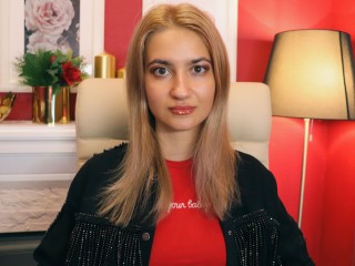 JennyNymph webcam girl as a performer. Gallery photo 2.