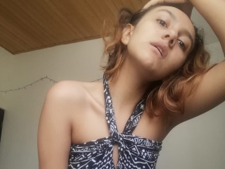 moon_megan webcam girl as a performer. Gallery photo 1.