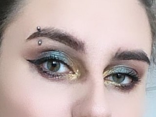 Victoria_Shuemura webcam girl as a performer. Gallery photo 1.