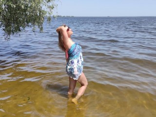 FrEeButterfLU webcam girl as a performer. Gallery photo 1.