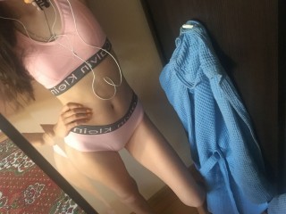 AgneteLeia webcam girl as a performer. Gallery photo 2.