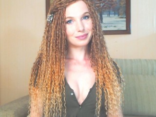 UAmellyPretty webcam girl as a performer. Gallery photo 5.