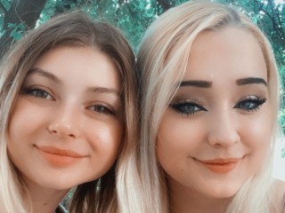Alina_and_Ella