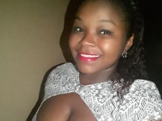 BellaaBritany webcam girl as a performer. Gallery photo 2.