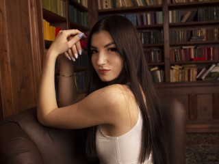 SidneyCherry webcam girl as a performer. Gallery photo 2.