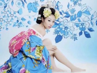 amychenbaby webcam girl as a performer. Gallery photo 1.