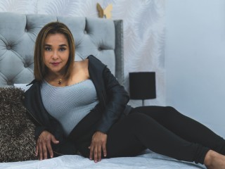 RebekaConer webcam girl as a performer. Gallery photo 1.