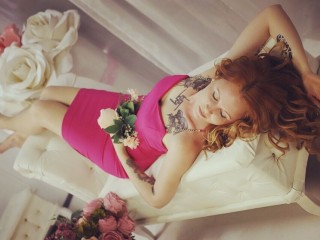 Daisy_Finch webcam girl as a performer. Gallery photo 1.