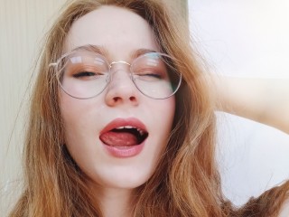 ErikaMontgomery webcam girl as a performer. Gallery photo 2.