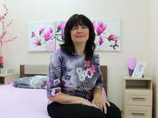 Alice_Ward webcam girl as a performer. Gallery photo 1.