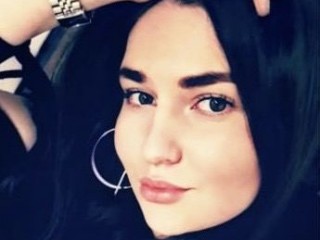 Angel_skyf webcam girl as a performer. Gallery photo 1.