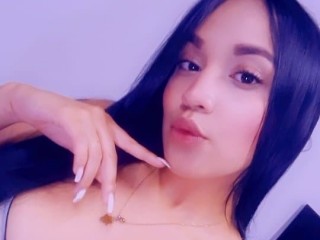 cattleya18 webcam girl as a performer. Gallery photo 1.