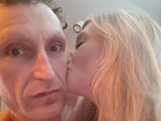 2XFUN webcam girl as a performer. Gallery photo 1.