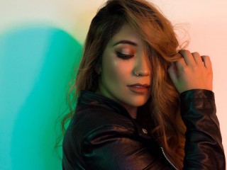 Lorena_Sunset webcam girl as a performer. Gallery photo 1.