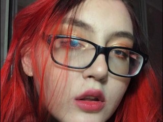 monroe_maya webcam girl as a performer. Gallery photo 1.