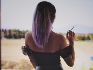 PavlinaCharlotte webcam girl as a performer. Gallery photo 3.