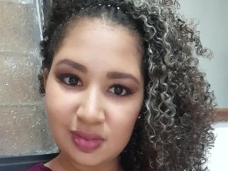 Xanthialove webcam girl as a performer. Gallery photo 1.