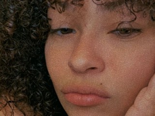 Kali_Maii webcam girl as a performer. Gallery photo 1.