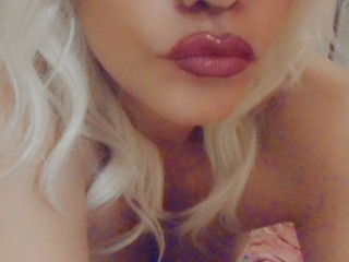 TatianaVicci webcam girl as a performer. Gallery photo 3.