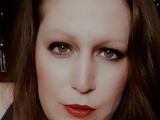 SamHayne webcam girl as a performer. Gallery photo 6.