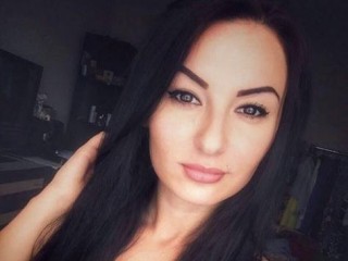 FitnessBikini webcam girl as a performer. Gallery photo 1.