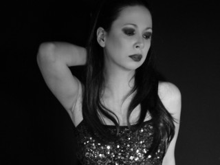KatyVampy webcam girl as a performer. Gallery photo 2.