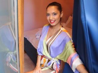 AMMALIYA webcam girl as a performer. Gallery photo 2.