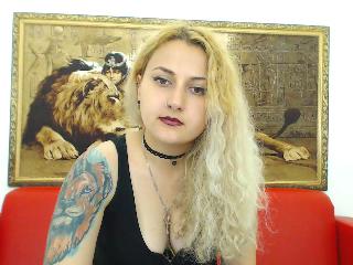 Indexed Webcam Grab of Audreymiles