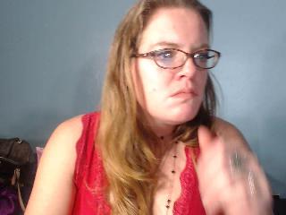 Indexed Webcam Grab of Fiona_gibson