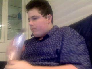 Indexed Webcam Grab of Youngchubby21