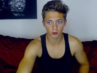Indexed Webcam Grab of Timmy_ly