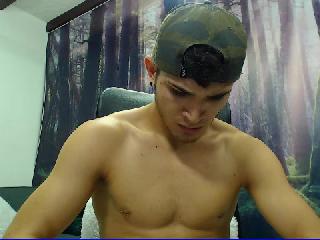 Indexed Webcam Grab of Ray_dimarco