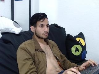 Indexed Webcam Grab of Alfonso_18