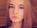 MiaRedFox is live now!