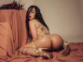 MiaFarkash is live now!