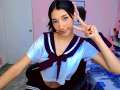 inocentluna is live now!