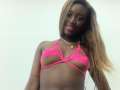 emilybenett is live now!
