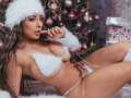 sarareynoldsX is live now!