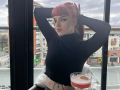 AkiraBae is live now!