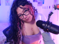 NamNamgirl is live now!
